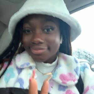 Meet your Posher, Angel